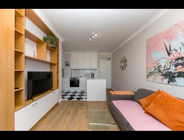 1 BEDROOM APARTMENT BLOCK TO LET IN RONDEBOSCH